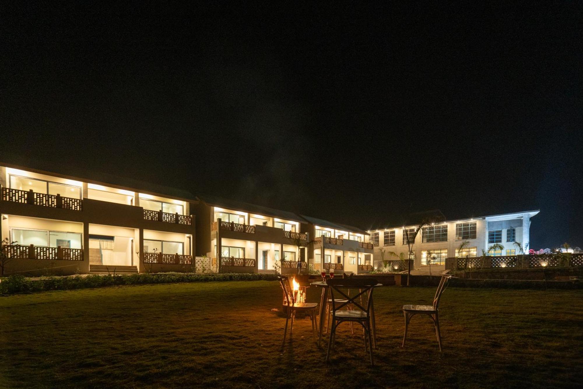 Palpur Fort A Kuno Wildlife Resort, Morawan Sesaipura Exterior foto