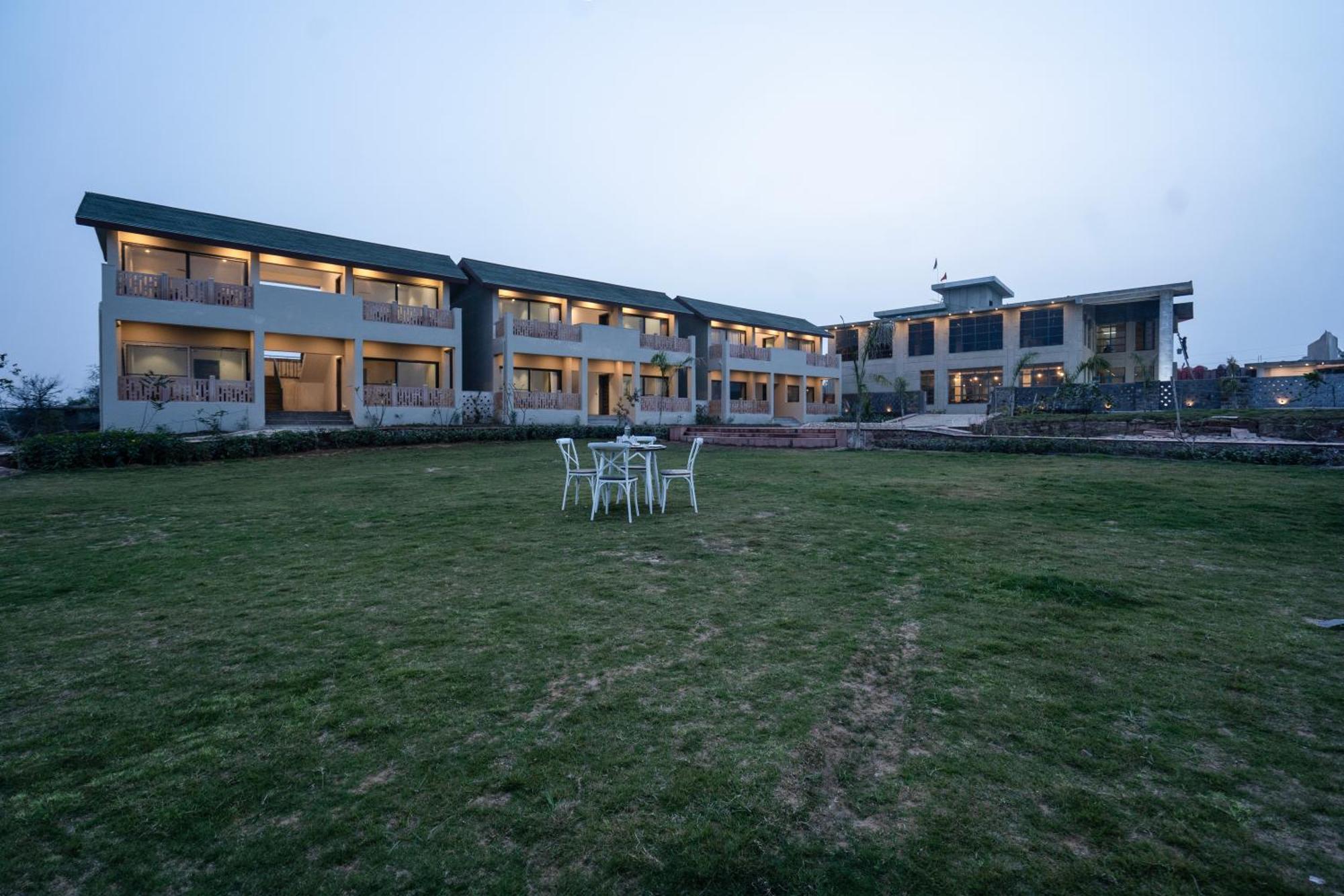 Palpur Fort A Kuno Wildlife Resort, Morawan Sesaipura Exterior foto