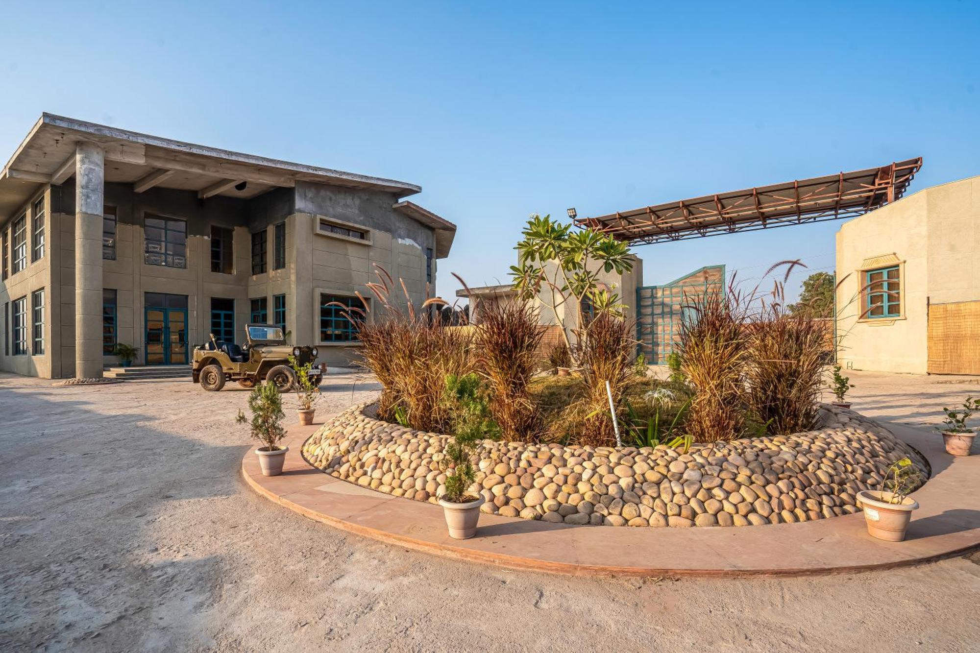Palpur Fort A Kuno Wildlife Resort, Morawan Sesaipura Exterior foto