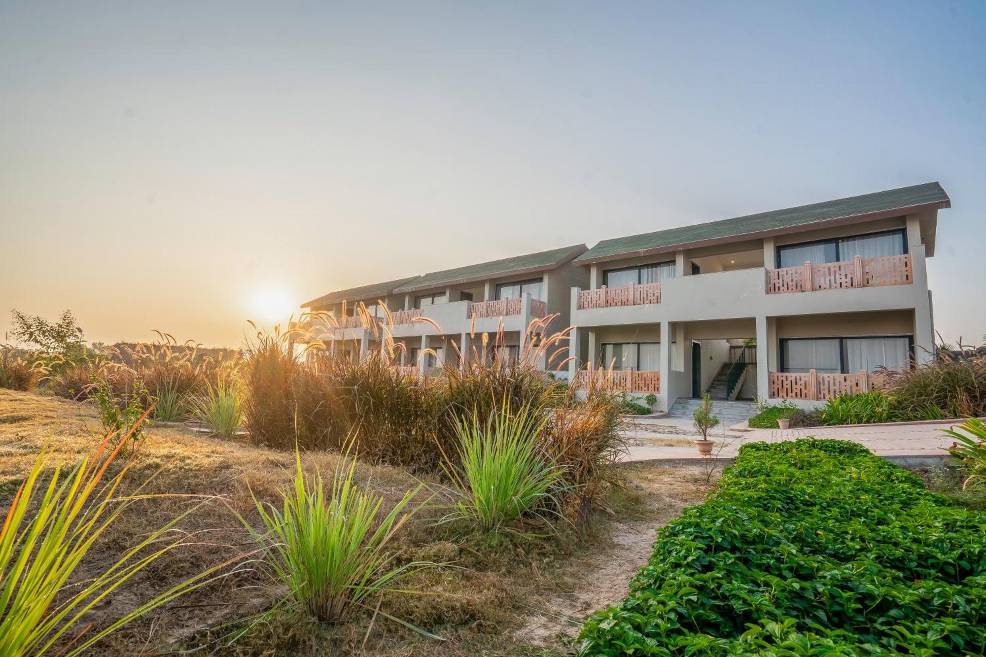 Palpur Fort A Kuno Wildlife Resort, Morawan Sesaipura Exterior foto
